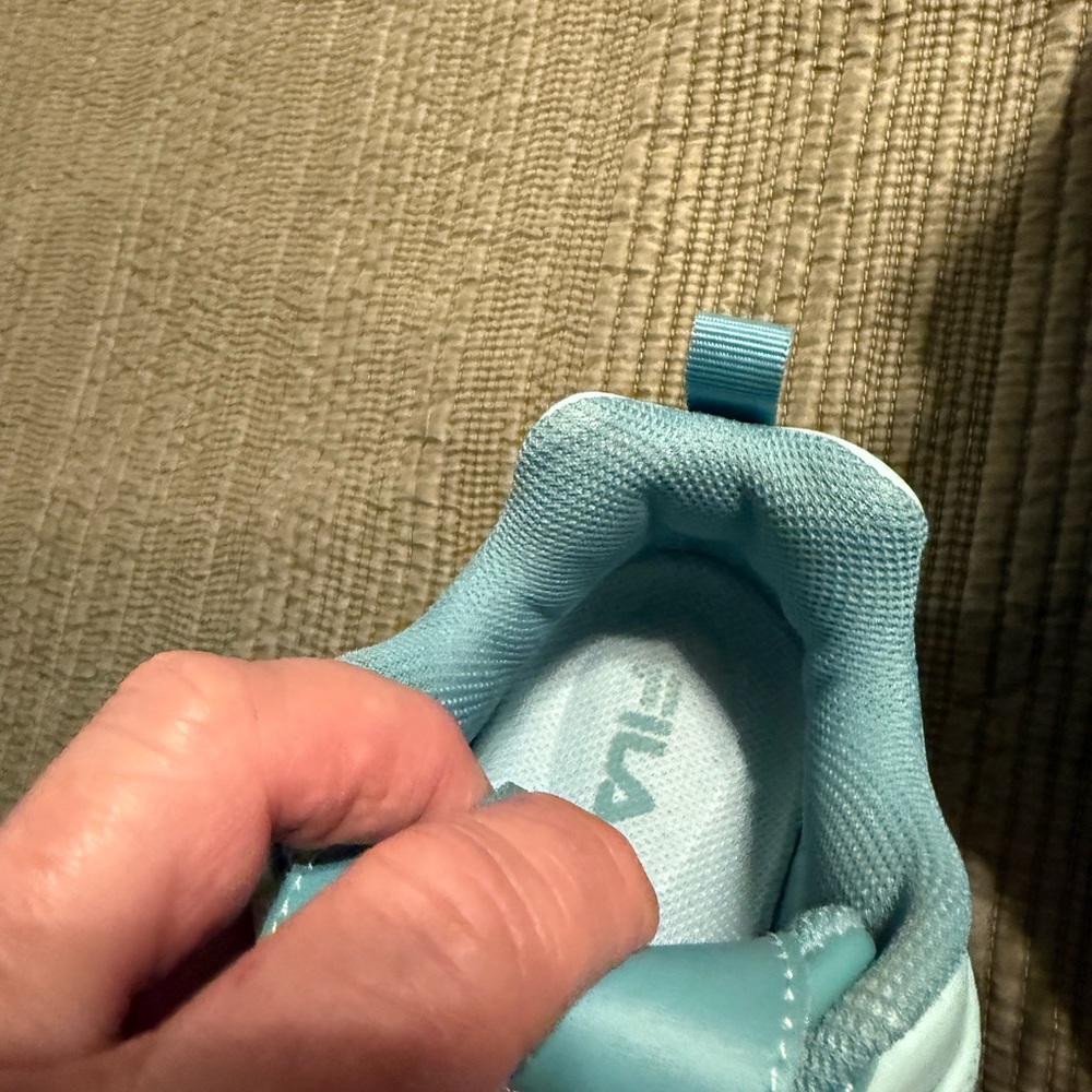 Fila Disruptor Sneakers. Used in “Like New” condition - Picture 7 of 10